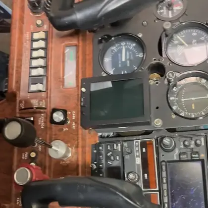 Rapaz, vou falar uma coisa para vocês: dá gosto de ver esse Cessna 152 da Fly Eagle desse jeito! Tivemos a...